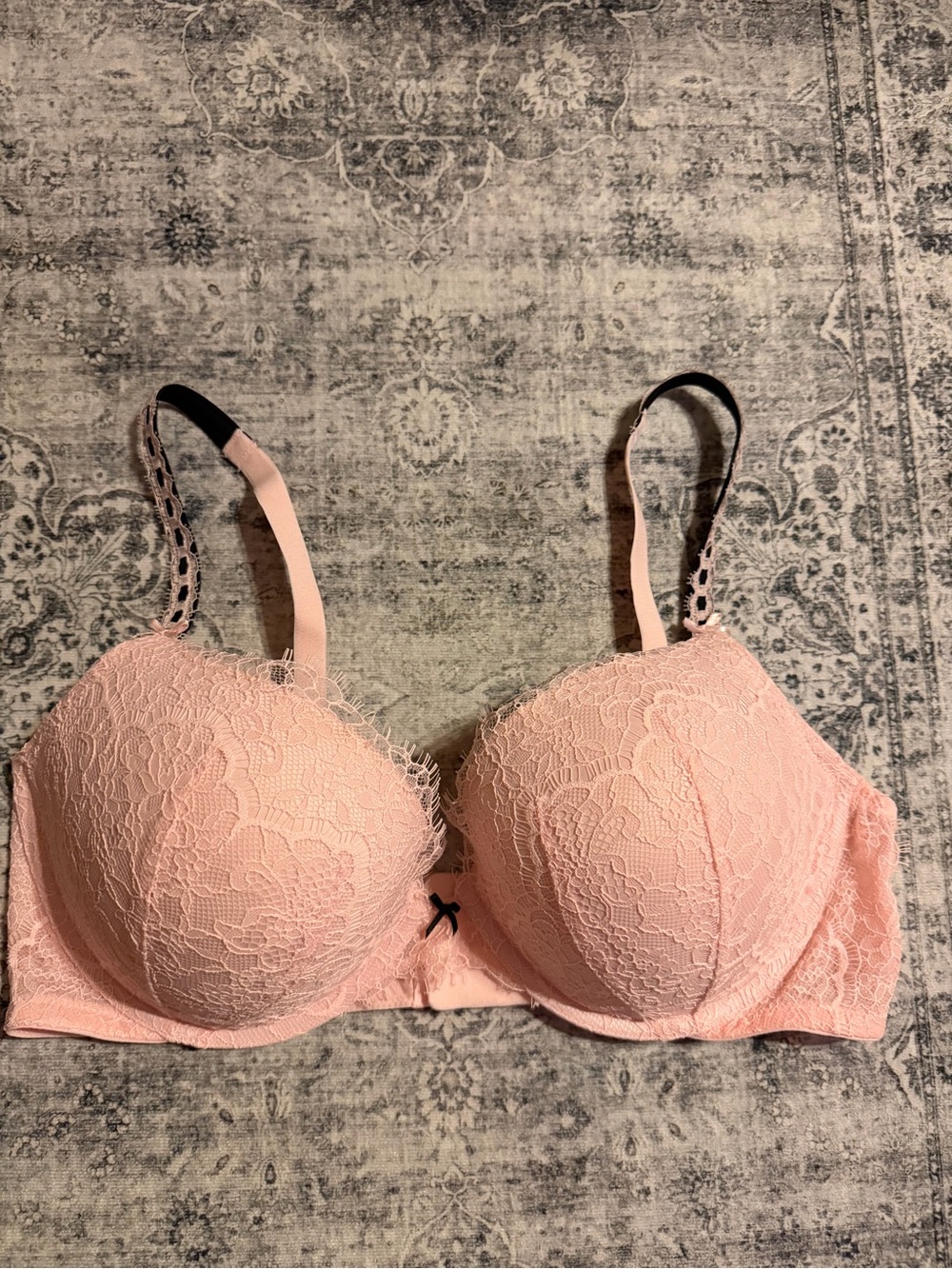 NWOT. Victoria’s Secret Push-Up Bra